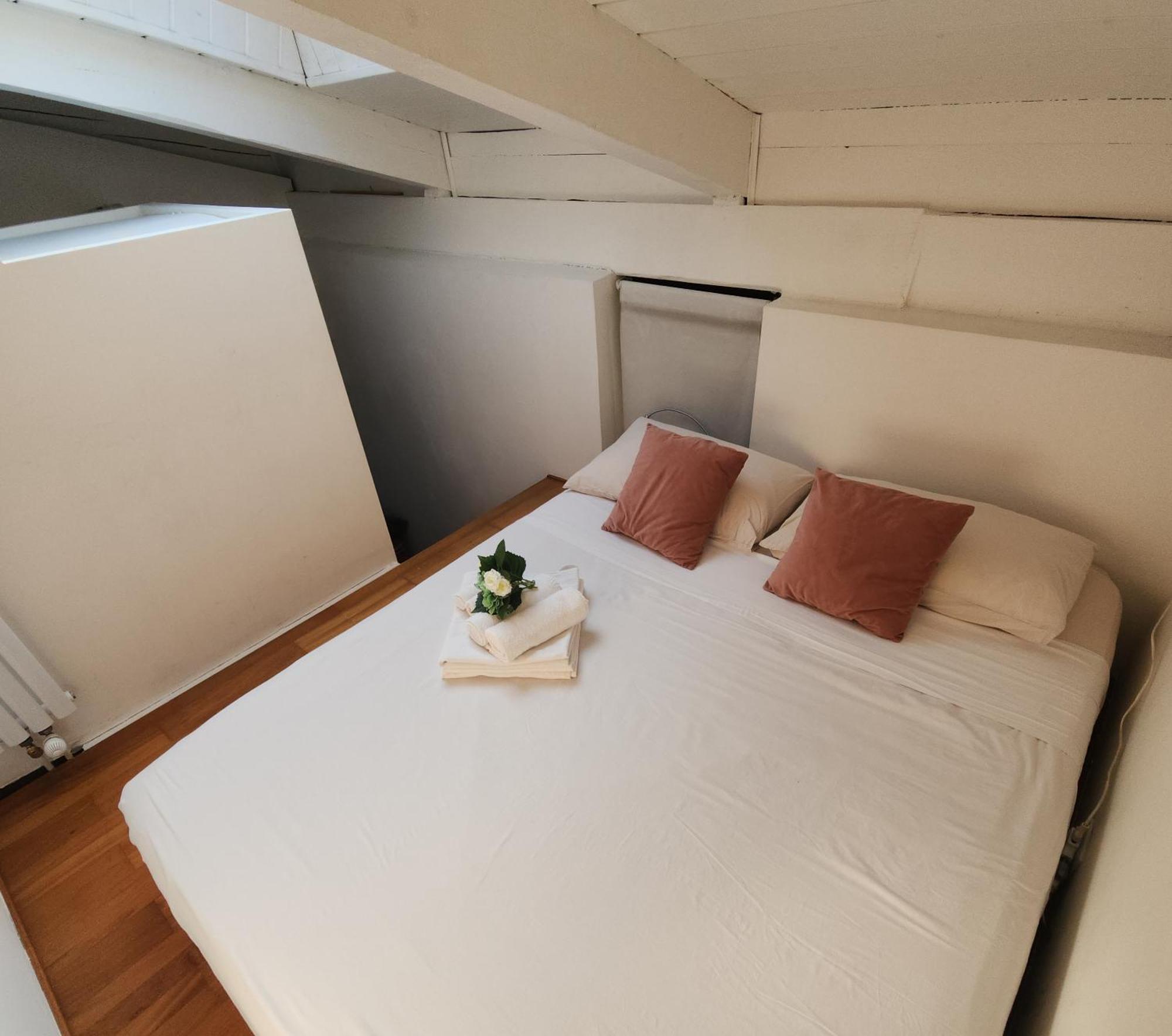 Gaia Suites - A Due Passi Dal Centro - Parcheggio Privato Τορίνο Εξωτερικό φωτογραφία